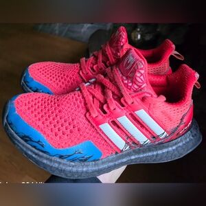 Sz 4 Big Boys ADIDAS ULTRABOOST 1.0 Advanced X Marvel Spiderman Athletic Shoes
